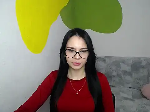 divina kira online show from 12-22-25, 03:01