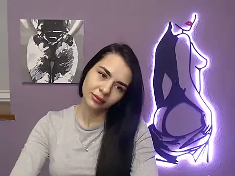 divina kira online show from 01-12-26, 08:32