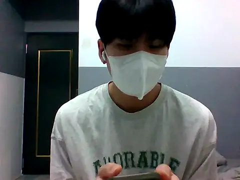 xunyuuu online show from 12-05-25, 03:32