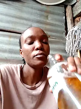 Beverlygurlx6 online show from 02-21-26, 09:00