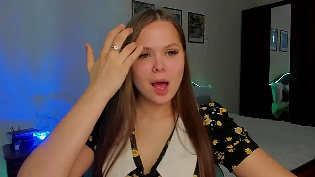 Kira love 81 online show from 03-21-26, 12:09