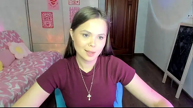 Snapshot of Kira_love_81 chatting on 07-01-26, 01:22 Kira love 81 online show from 07-01-26, 01:22