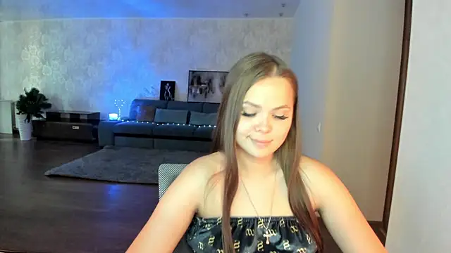 Snapshot of Kira_love_81 chatting on 07-07-26, 12:20 Kira love 81 online show from 07-07-26, 12:20