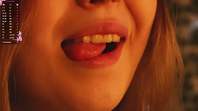 cheeky cherry  online show from 12-19-25, 05:04