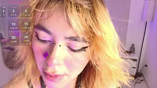 NinaSakura Eup online show from 12-15-25, 11:38