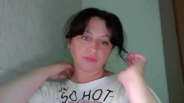 Snapshot of MelinaAx chatting on 06-30-26, 07:58 MelinaAx online show from 06-30-26, 07:58