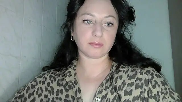 Snapshot of MelinaAx chatting on 06-12-26, 09:18 MelinaAx online show from 06-12-26, 09:18