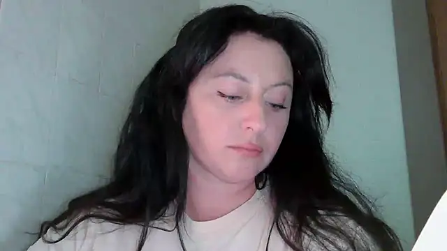 Snapshot of MelinaAx chatting on 07-03-26, 07:31 MelinaAx online show from 07-03-26, 07:31