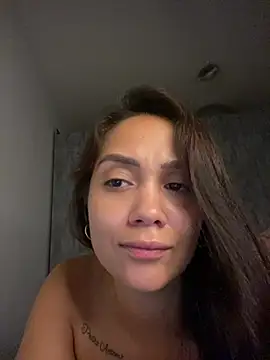 carolsapequinha online show from 04-02-26, 02:19