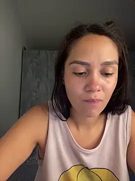 carolsapequinha online show from 04-06-26, 10:27