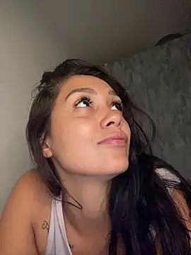 carolsapequinha online show from 03-06-26, 11:05