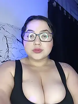 Sweety chloe online show from 06-06-26, 11:10