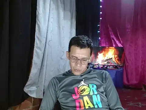 FANTASYBOYS11 online show from 11-22-25, 02:21