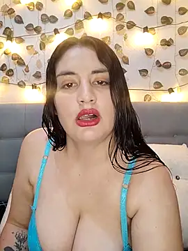 White Queen 1 online show from 11-18-25, 10:45