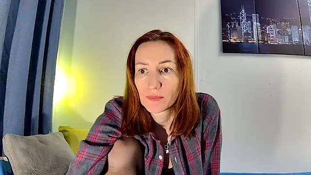 Leila cam18 online show from 05-29-26, 08:26