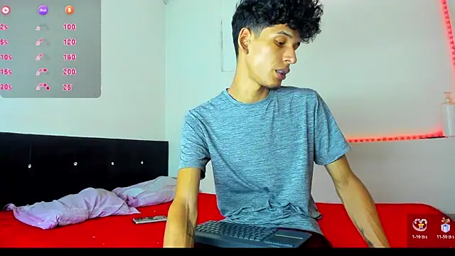 kaiborman00 online show from 02-19-26, 03:03