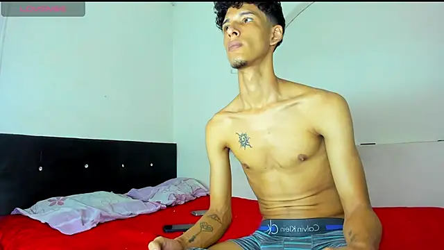 kaiborman00 online show from 02-24-26, 02:56