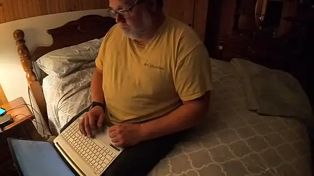 Joshc405 online show from 06-16-26, 03:17