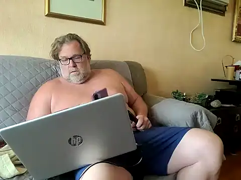 Joshc405 online show from 07-11-26, 01:33