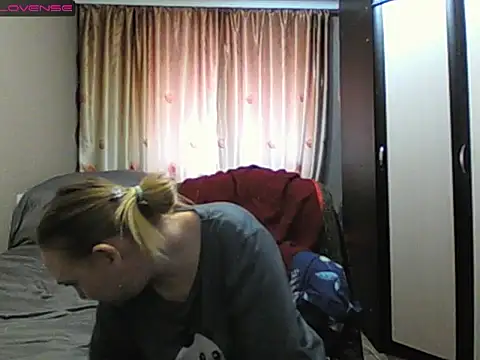 JenniDeep online show from 02-16-26, 10:58