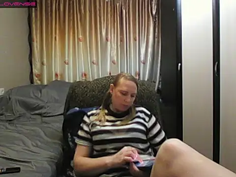 JenniDeep online show from 04-16-26, 08:20