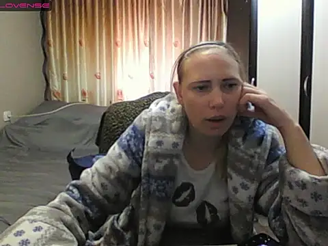 JenniDeep online show from 05-08-26, 08:18