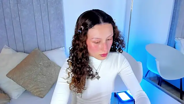 Martina 077 online show from 02-12-26, 08:08