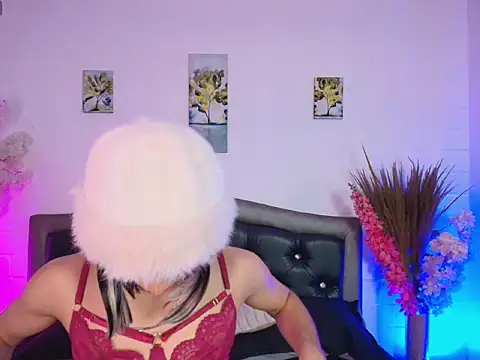 AlexiaHearts online show from 02-05-26, 03:57