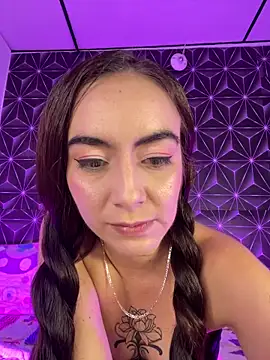 Snapshot of MelanyyJhonson15 chatting on 06-16-26, 08:20 MelanyyJhonson15 online show from 06-16-26, 08:20