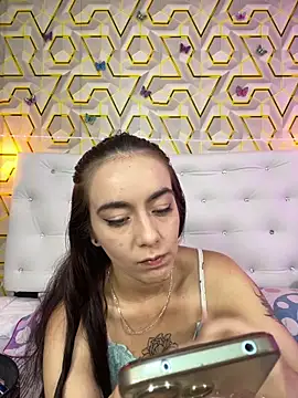 Snapshot of MelanyyJhonson15 chatting on 05-20-26, 04:09 MelanyyJhonson15 online show from 05-20-26, 04:09