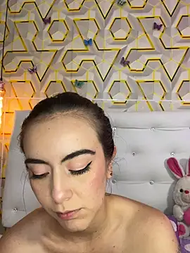 MelanyyJhonson15 online show from 03-26-26, 02:21