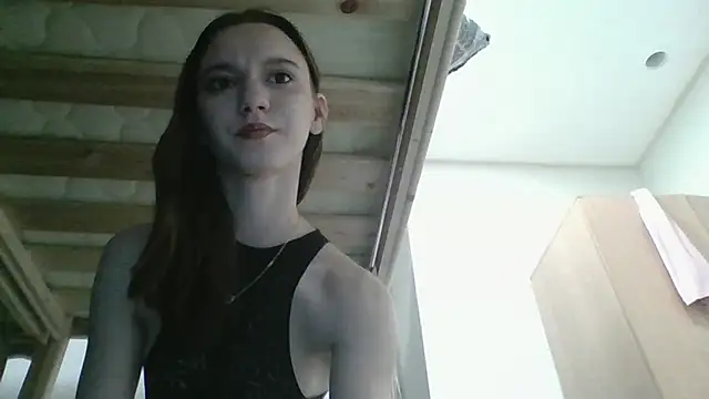 Snapshot of AlineZex chatting on 11-14-25, 09:18 AlineZex online show from 11-14-25, 09:18