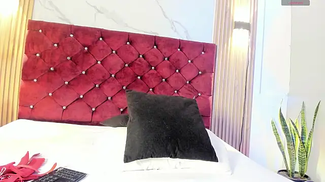 Danna-Rouse online show from 03-28-26, 08:21