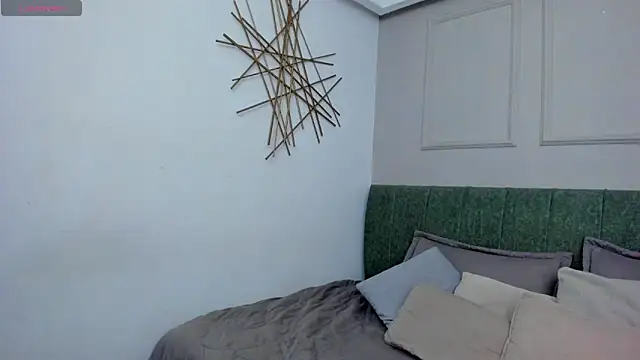 Dulce emi online show from 02-15-26, 12:15