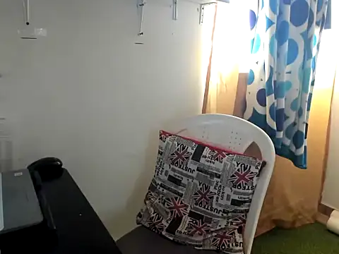 caroline 47 online show from 01-12-26, 07:20