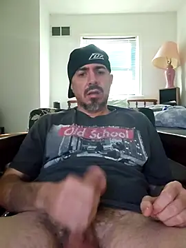 Snapshot of wilburydeznutz chatting on 11-24-25, 08:31 wilburydeznutz online show from 11-24-25, 08:31