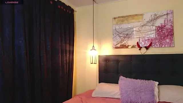 Catalinajane1 online show from 05-22-26, 07:34
