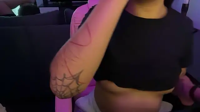 BabiSander11 online show from 12-16-25, 05:50