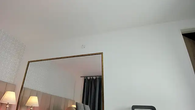 Sasha Wolff online show from 03-31-26, 07:05