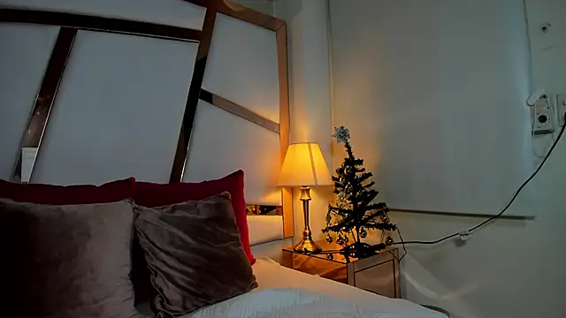 anna jules online show from 12-16-25, 08:46