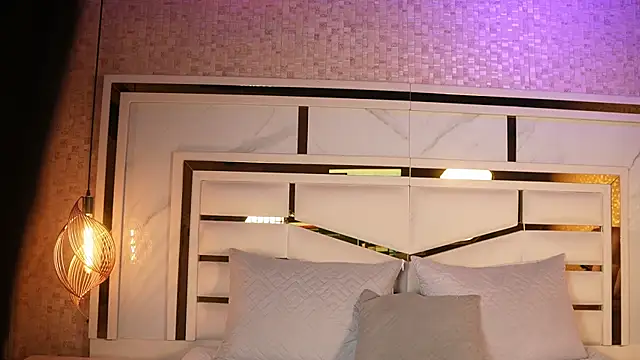 nix wolf online show from 04-19-26, 11:33