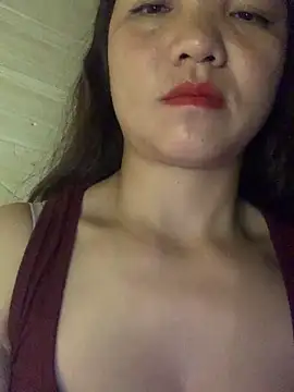 Diana-sexyy online show from 02-05-26, 03:41