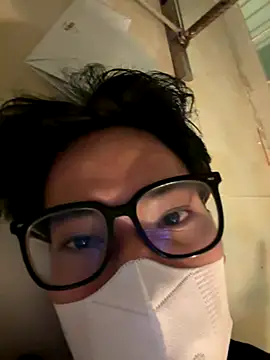 MEFUN- online show from 11-18-25, 04:54