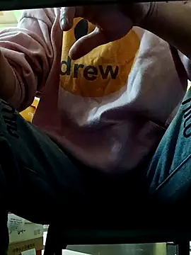 Lucky-688 online show from 11-17-25, 01:42