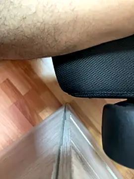 juancamodel online show from 11-19-25, 04:07