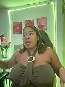 morena-2025 online show from 05-27-26, 01:57