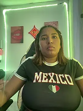 morena-2025 online show from 05-13-26, 07:32