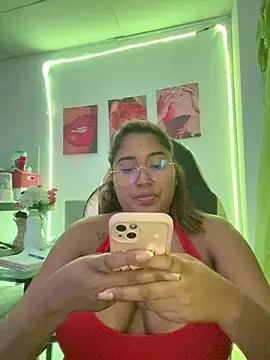 morena-2025 online show from 05-28-26, 02:19