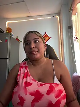Snapshot of morena-2025 chatting on 07-08-26, 03:02 morena-2025 online show from 07-08-26, 03:02