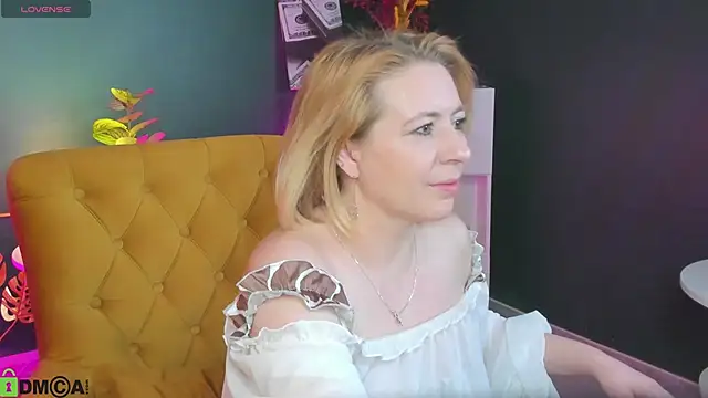 miss lisaaa online show from 12-02-25, 02:23